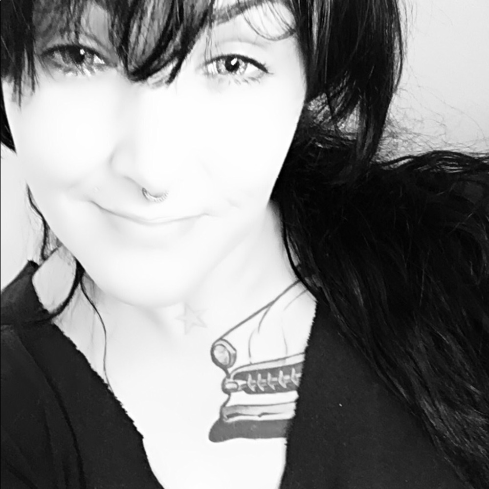 Meet your Posher, Shelley