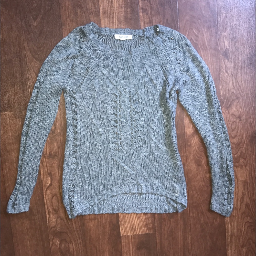 Grey knit sweater