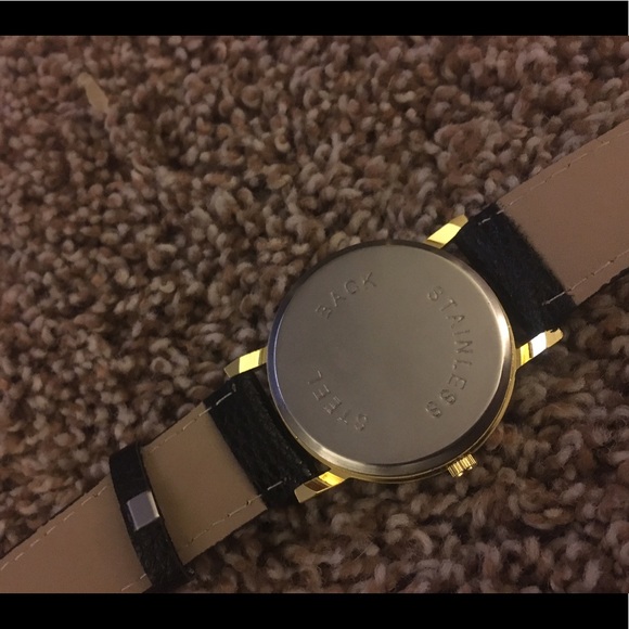 SALE❗️LAST ONE.Vintage Style Stainless Steel Watch - Picture 4 of 5