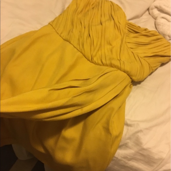 Intermix strapless dress - Picture 2 of 3