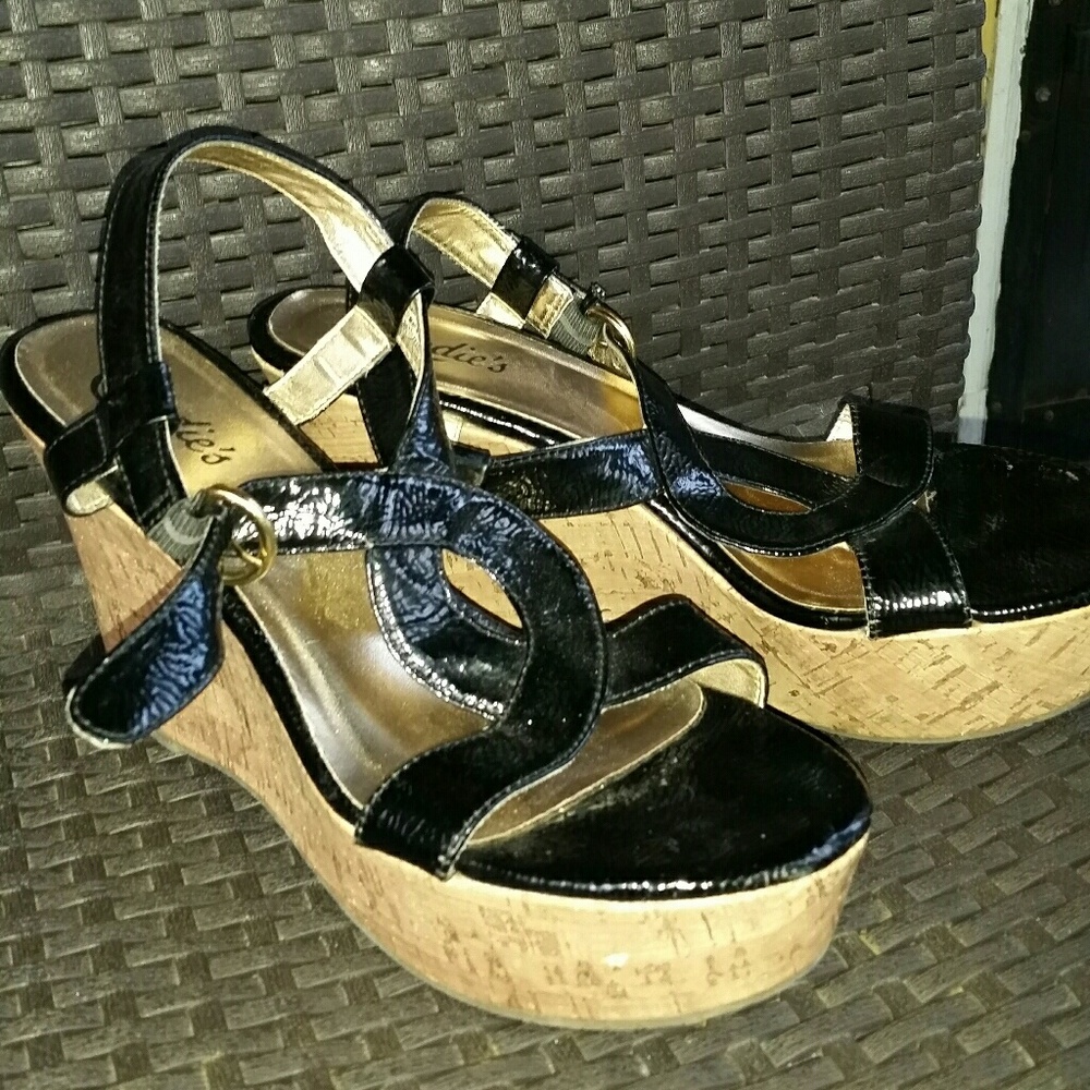 Candies sandles