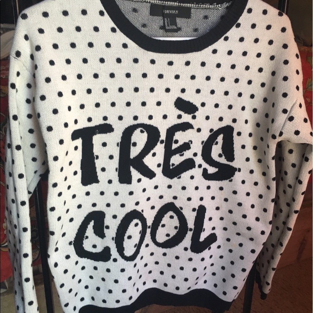 Forever 21 graphic sweater
