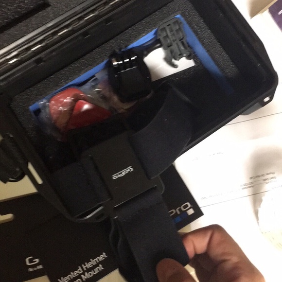 GoPro Hero 3 - Picture 2 of 3