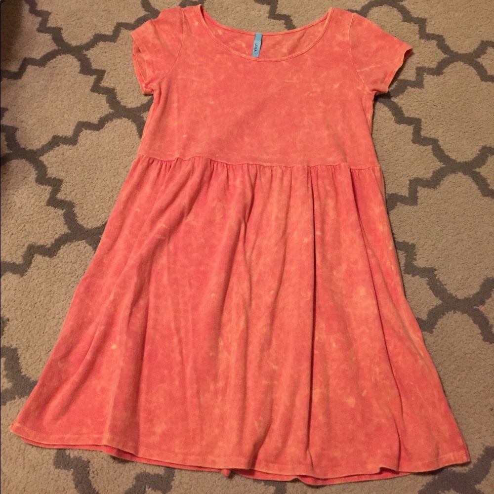 Loila Babydoll Acid-Washed Dress