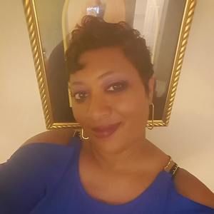 Meet your Posher, Marcia