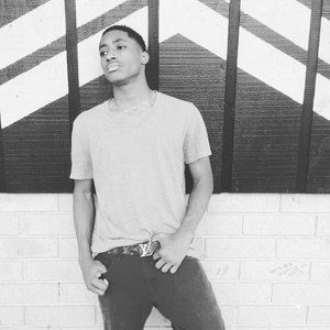 Meet your Posher, Deon