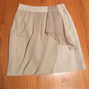Anthropologie skirt size 2 NWOT