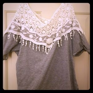 Boutique brand grey top size Med