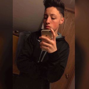 Meet your Posher, Alejandro