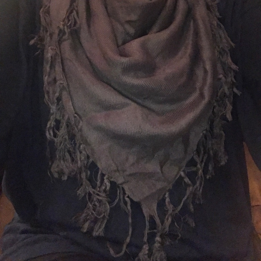 Two Candie's Scarfs DEAL