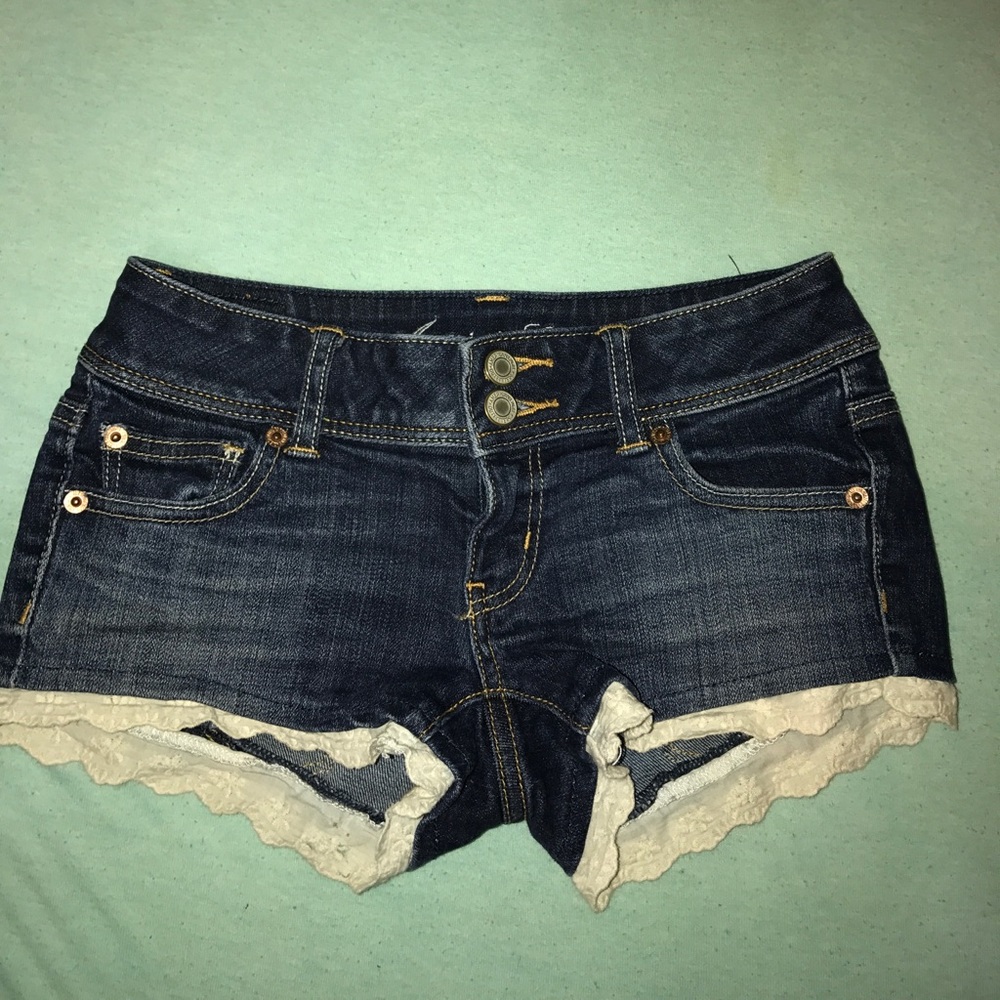 American eagle lace shorts