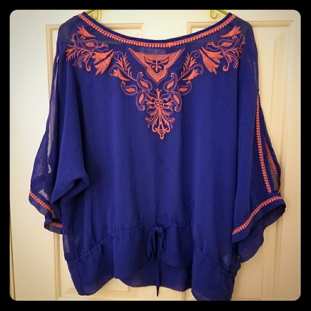 Umgee tunic size Med