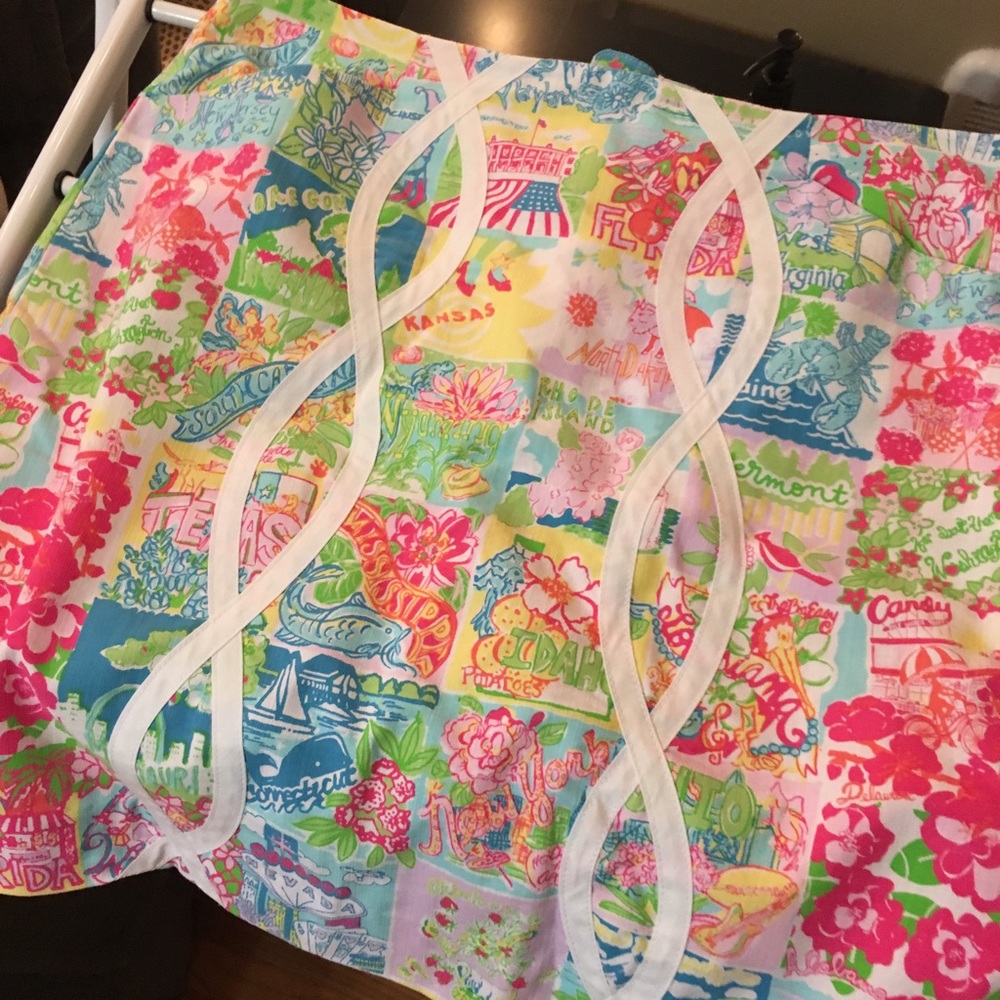 Lilly Pulitzer Roslyn skirt in "State of Mind"