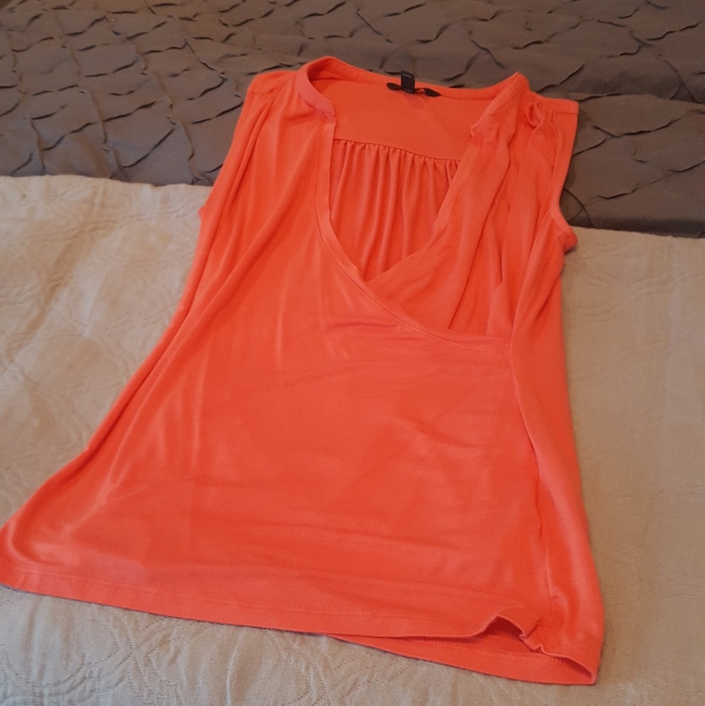 Banana Republic wrap tank