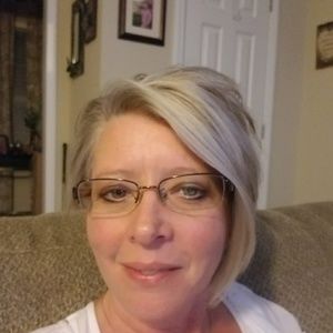 Meet your Posher, Carla