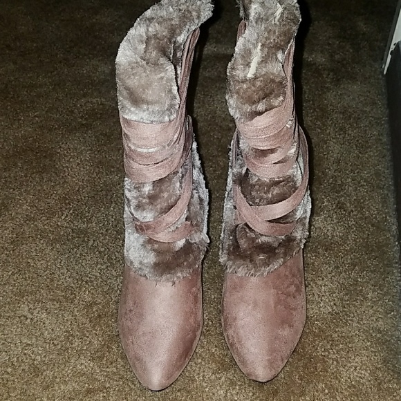 CAPE ROBBIN DUST ROSE BOOTS - Picture 5 of 5