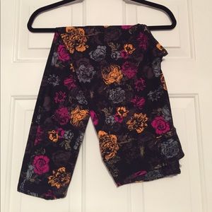 NWT Lularoe TC Leggings