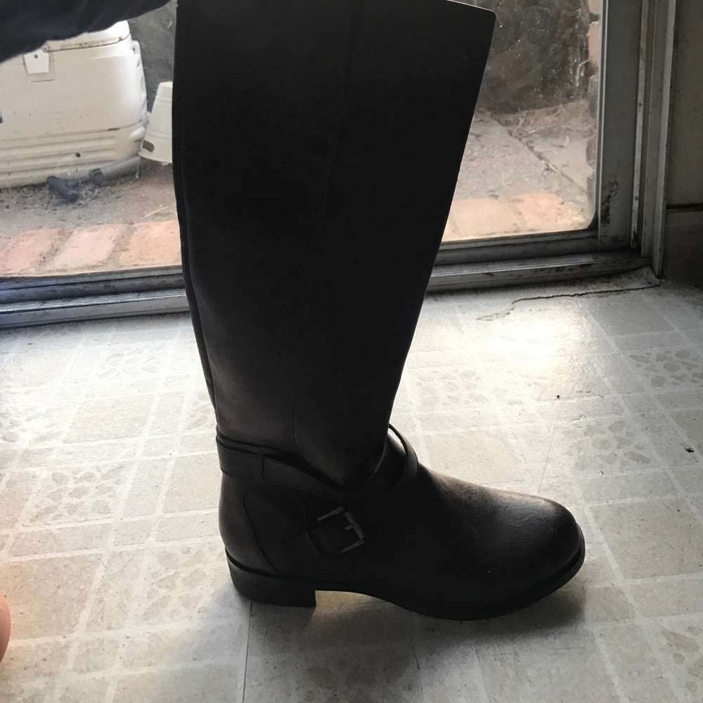 Kenneth Cole Reaction riding boots