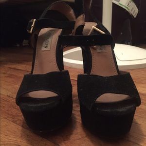 Black Suede Steve Madden Platform Heels