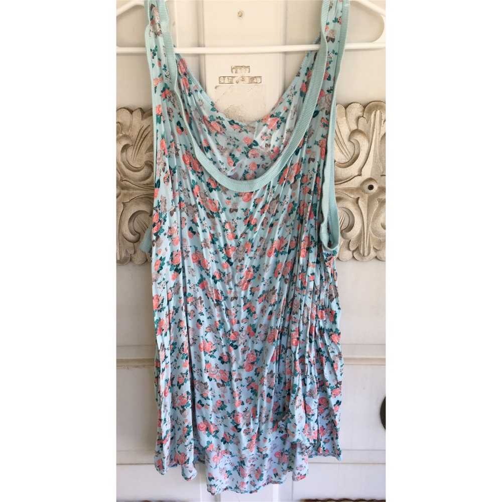 Light Blue w/floral tank