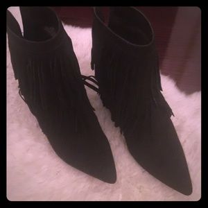 Boot ankle with heel