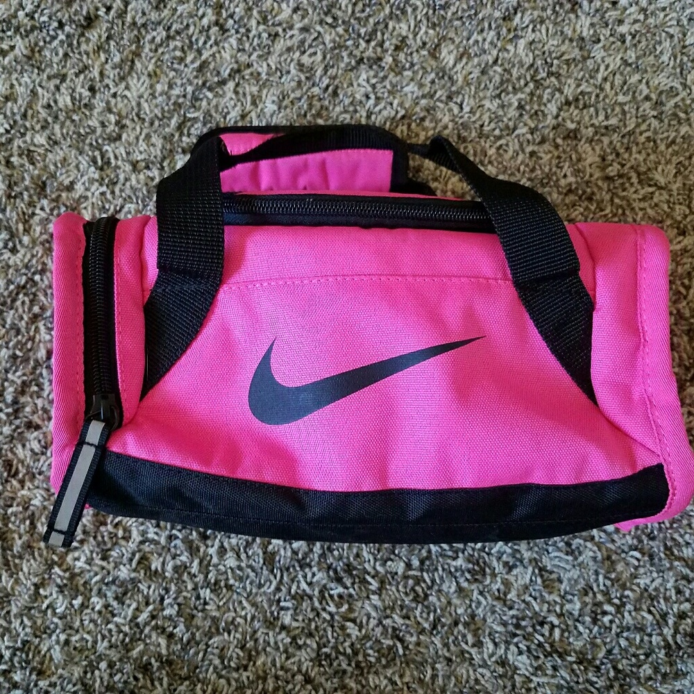 Pink nike lunch box