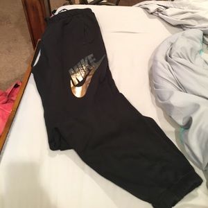 Women's Nike Sweatpants