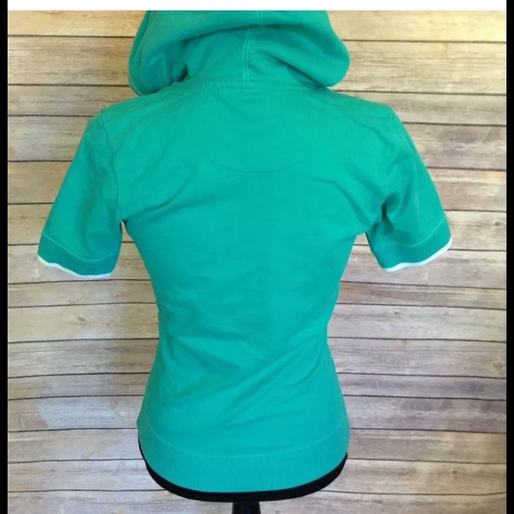 ❗️SOLD❗️Nike XS green short sleeve zip up hoodie - Picture 6 of 7
