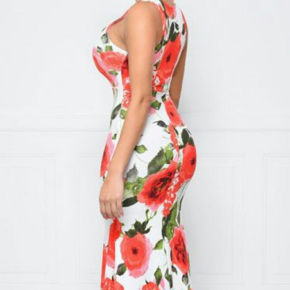 Dress - Picture 3 of 8