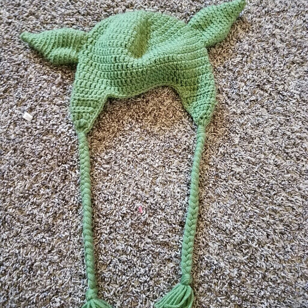 Knit yoda beanie