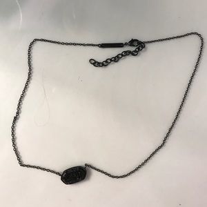 Kendra Scott necklace