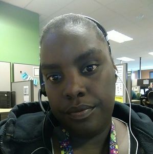 Meet your Posher, Tena