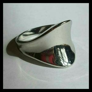 Silver Tone Saddle Ring