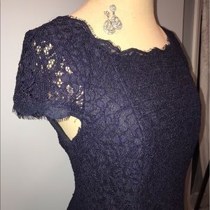 TIMELESS navy blue lace dress!