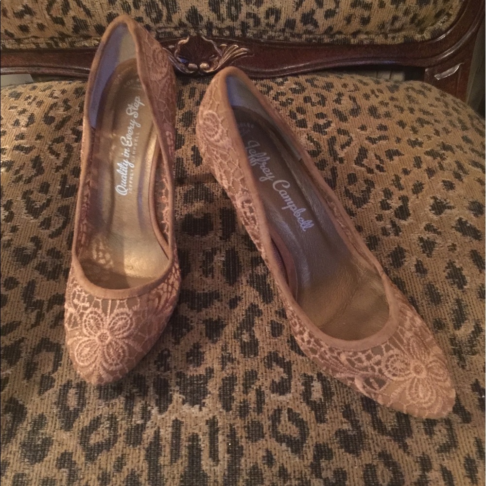 Jeffrey Campbell neutral lace pumps