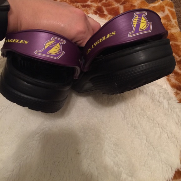 lakers crocs