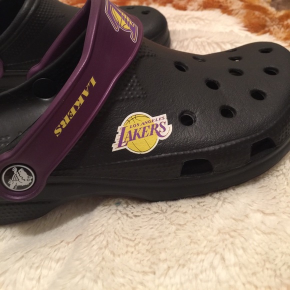 lakers croc charms
