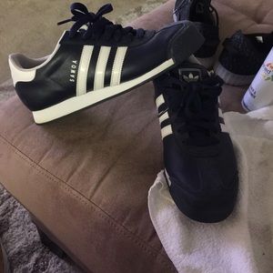 Navy and white Samoa's