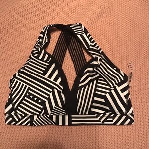Victoria's Secret sports bra NWTO