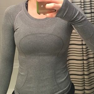 Gray Run Swiftly Long sleeve Lululemon shirt
