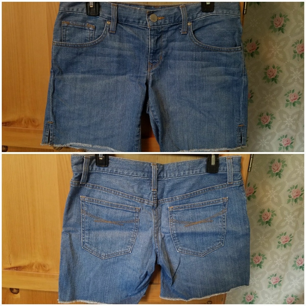 NWOT Gap boyfriend jean shorts