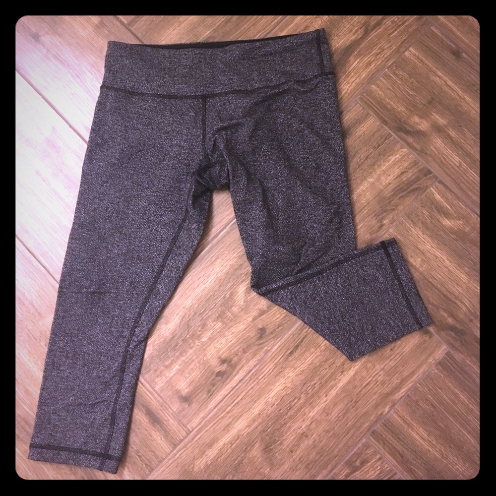 Lulu lemon herringbone wunder unders!