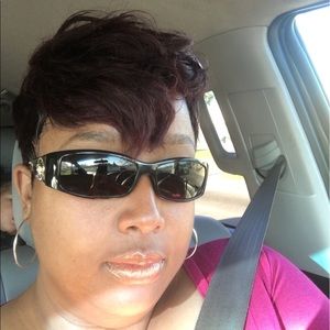 Meet your Posher, Tiffany