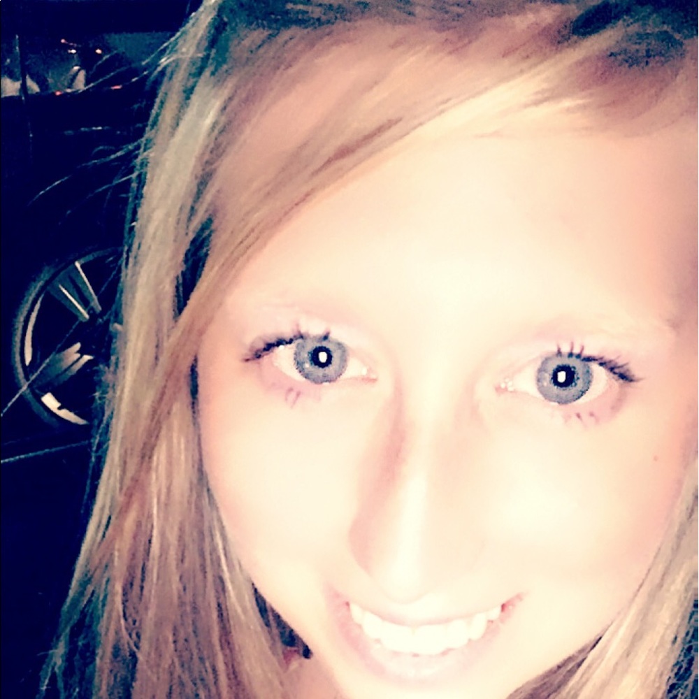 Meet your Posher, Karisty