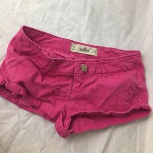 Pink Hollister shorts !