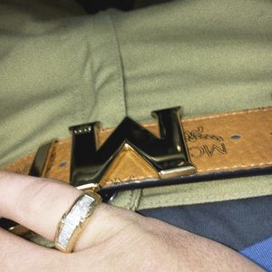 Meet your Posher, Donovan