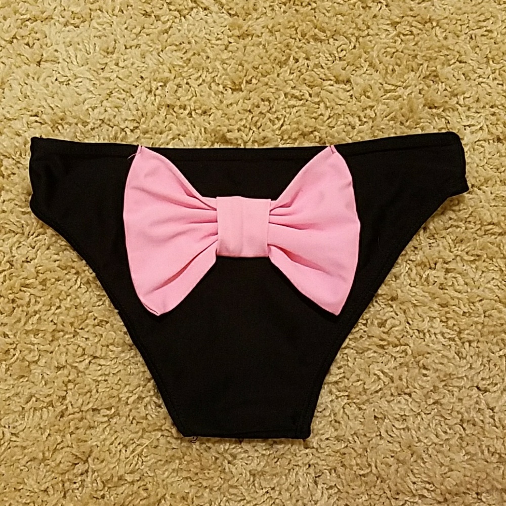 Swim suit bottoms