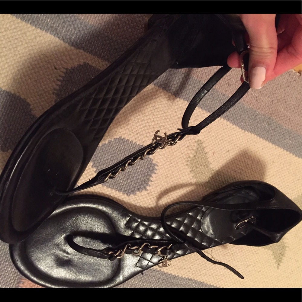 Chanel sandals - Picture 2 of 4