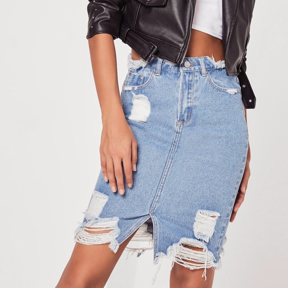 Denim ripped skirt