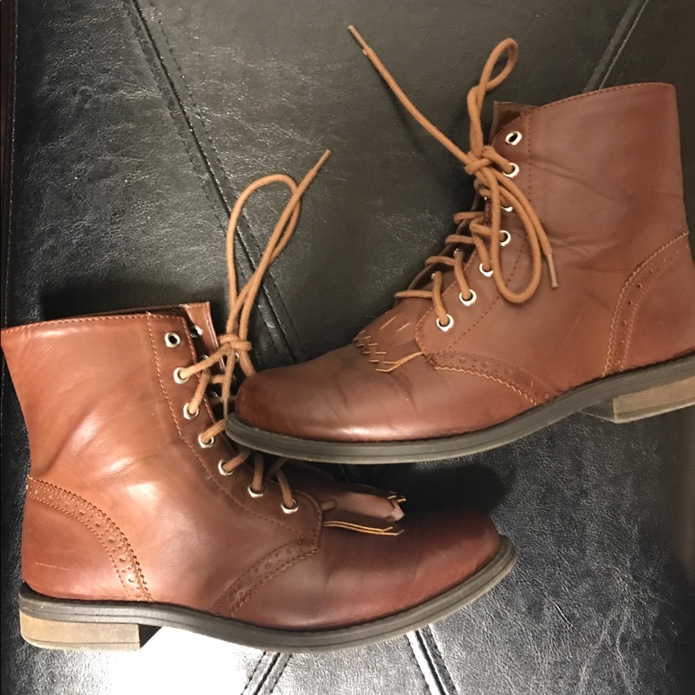 ✨H&M Combat Boots